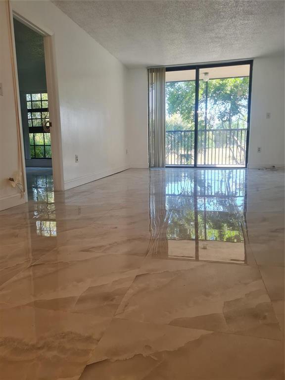 5570 NW 44th Street # 210, Lauderhill FL 33319