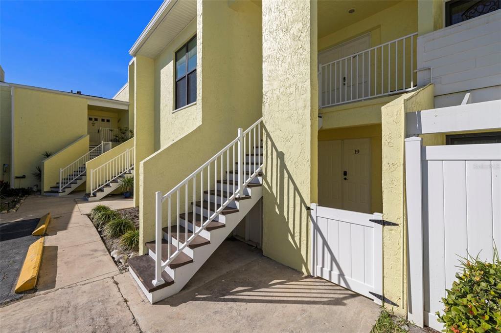 1 WINDRUSH BOULEVARD UNIT 19, INDIAN ROCKS BEACH, FL — photo 2 of 30