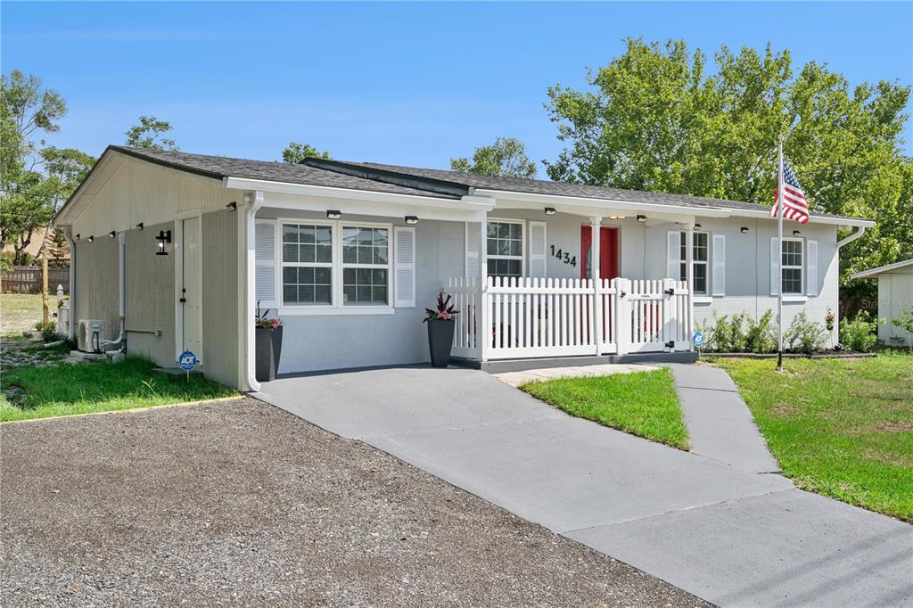 1434 DELTONA BOULEVARD