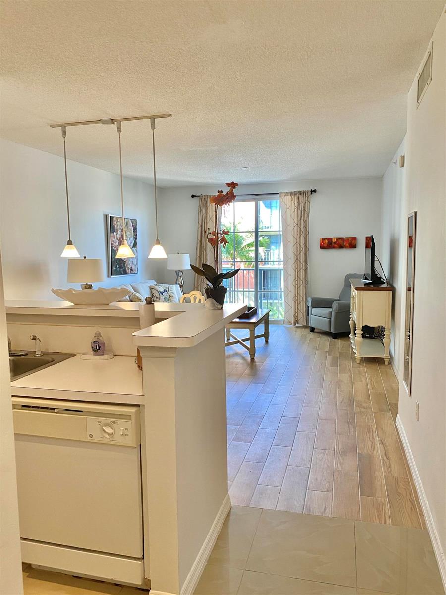 720 S Sapodilla Avenue # 312, West Palm Beach FL 33401