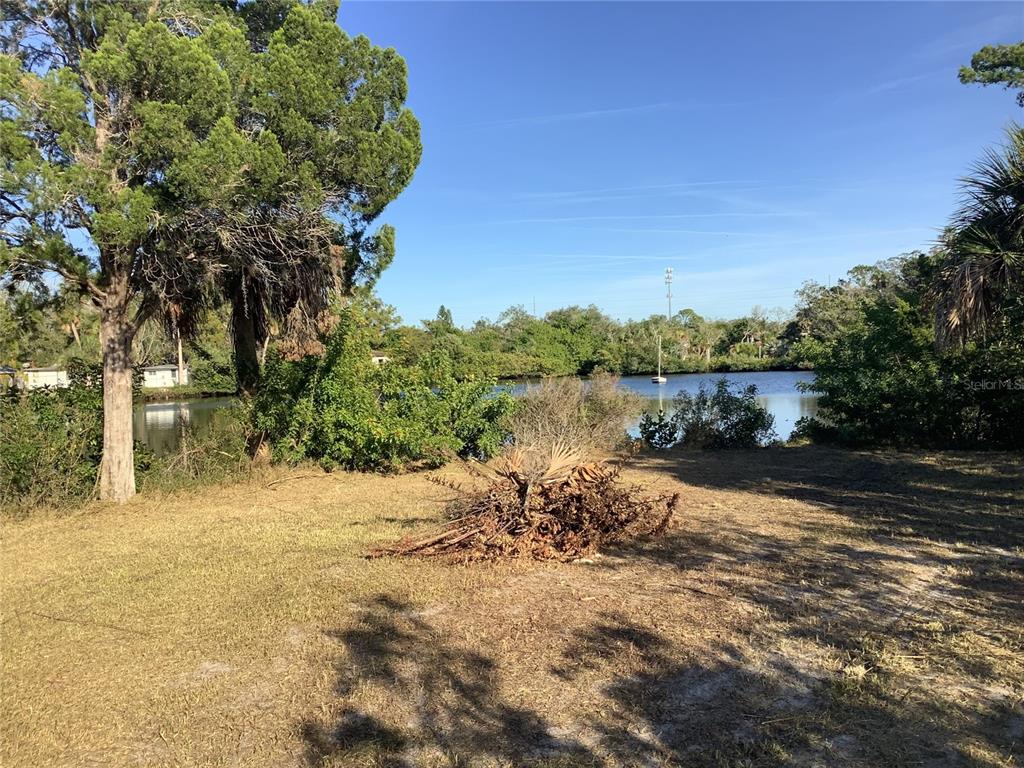 14144 PINE STREET, HUDSON, FL — photo 4 of 12