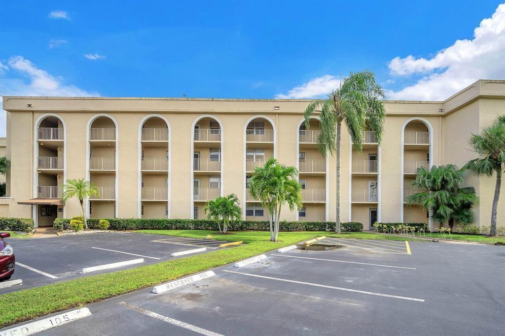 3231 Holiday Springs Boulevard # 105, Margate FL 33063