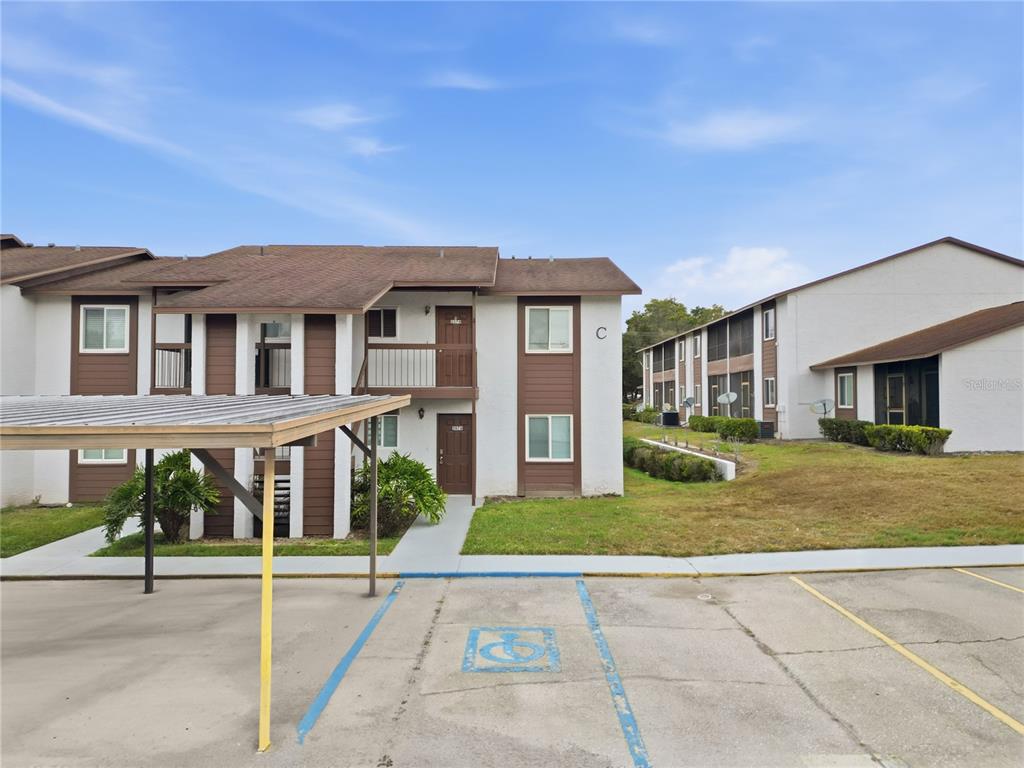 39132 COUNTY ROAD 54 UNIT 2076