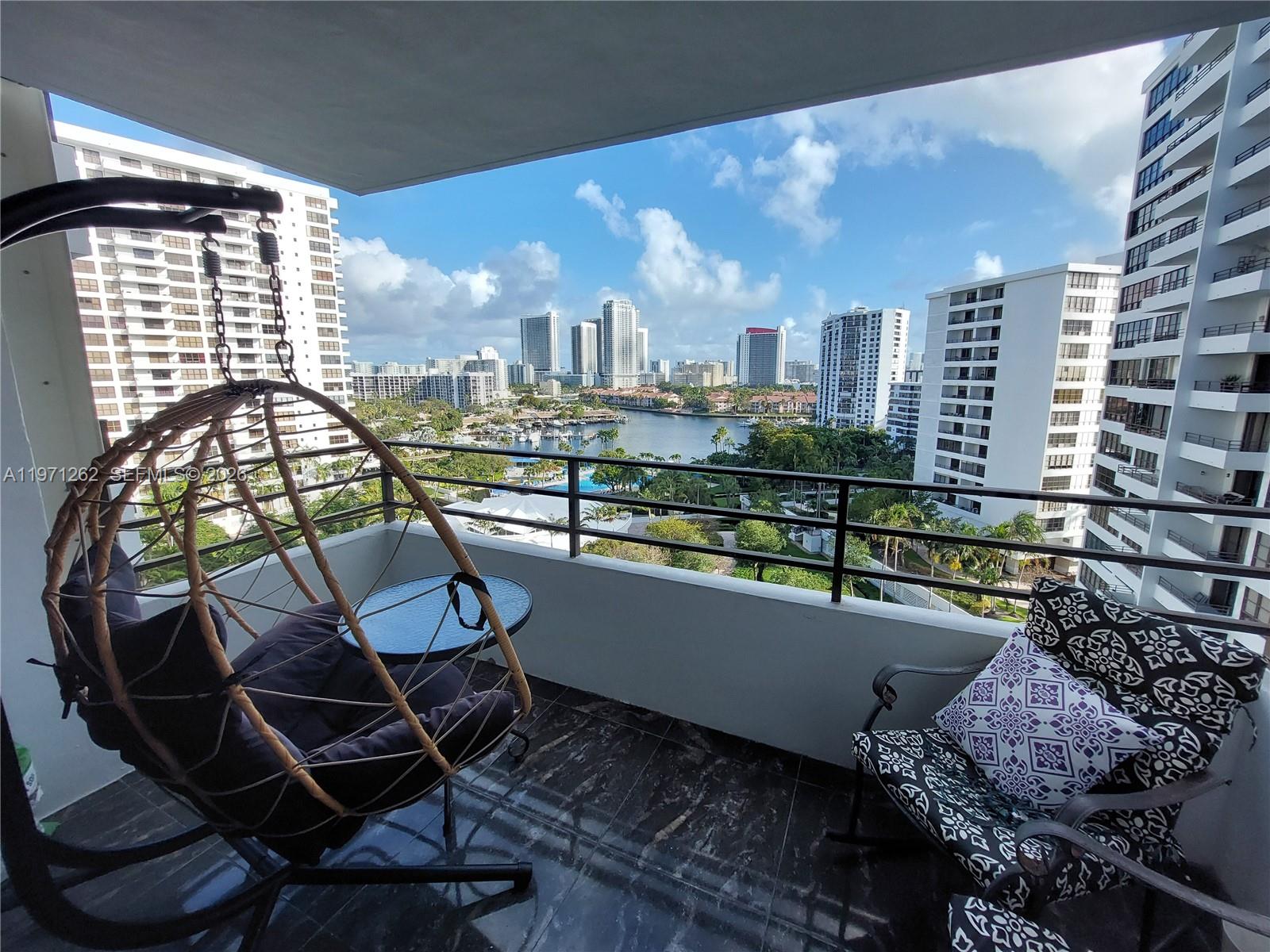 600 SE Three Islands Blvd # 1018, Hallandale Beach FL 33009