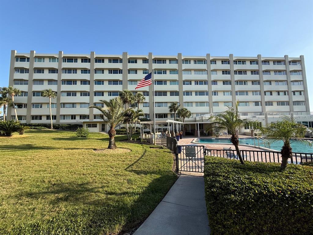 100 BLUFF VIEW DRIVE UNIT 415A