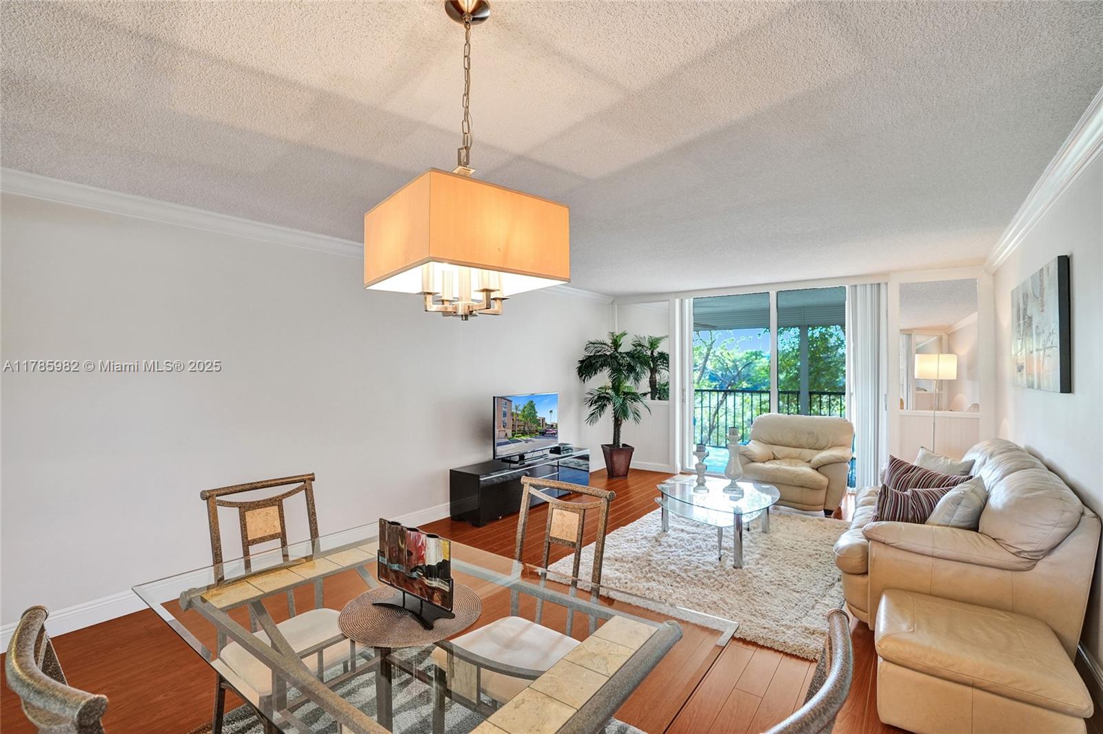 370 NW 76th Ave # 307, Margate FL 33063