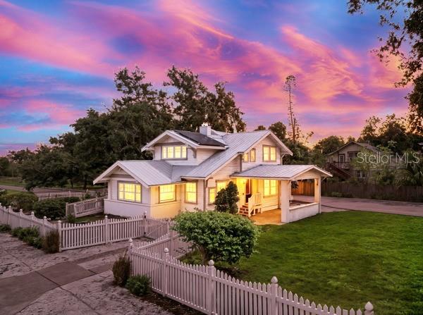 601 5TH STREET W