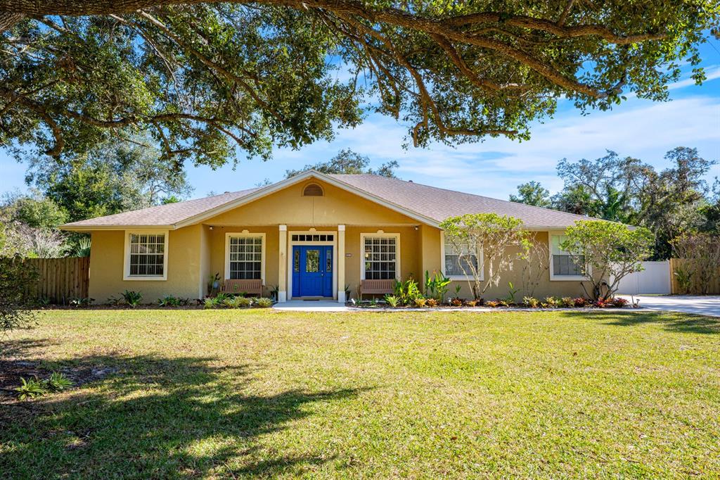 331 LAKE LENELLE DRIVE