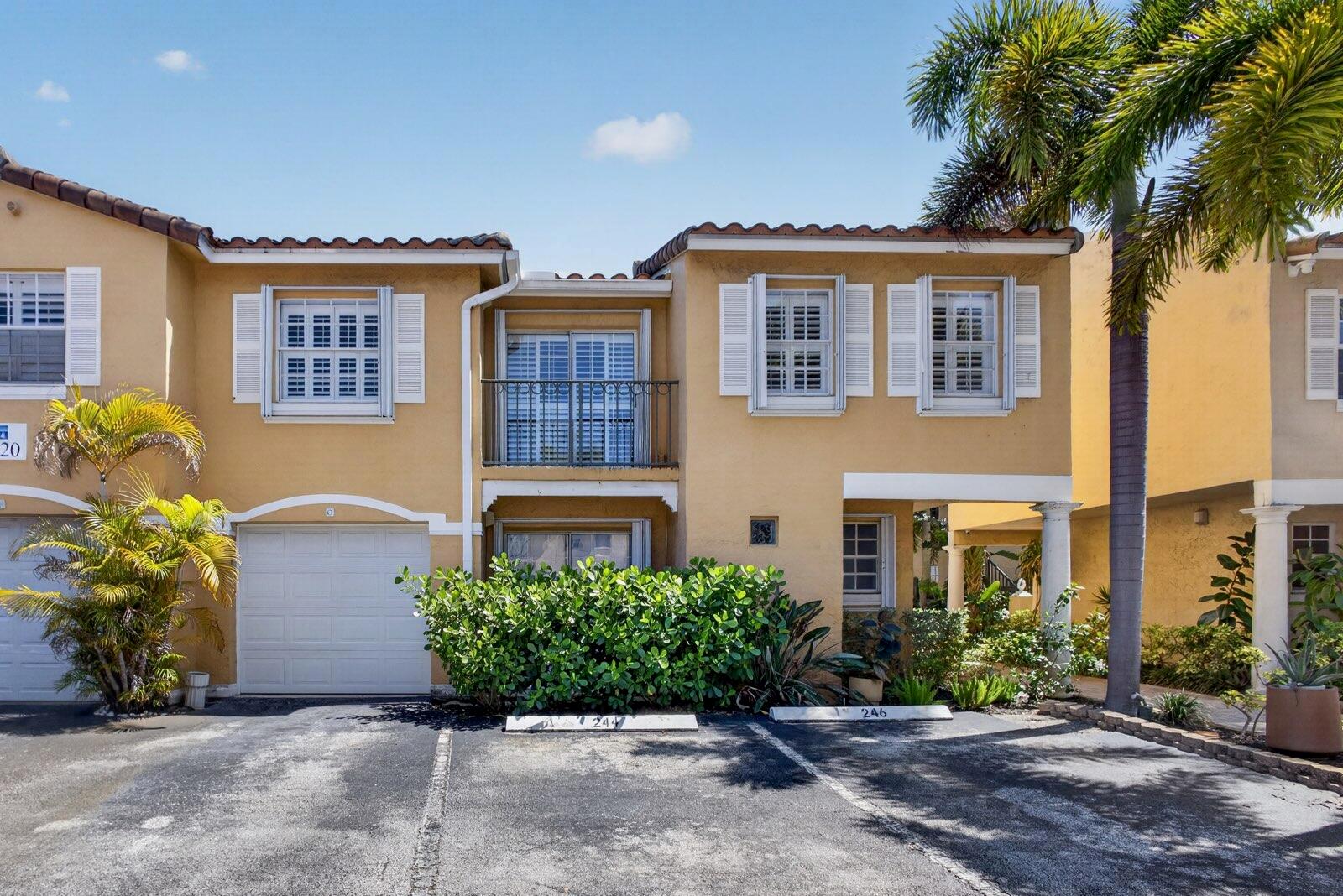 1020 Lake Shore Drive # 105, Lake Park FL 33403