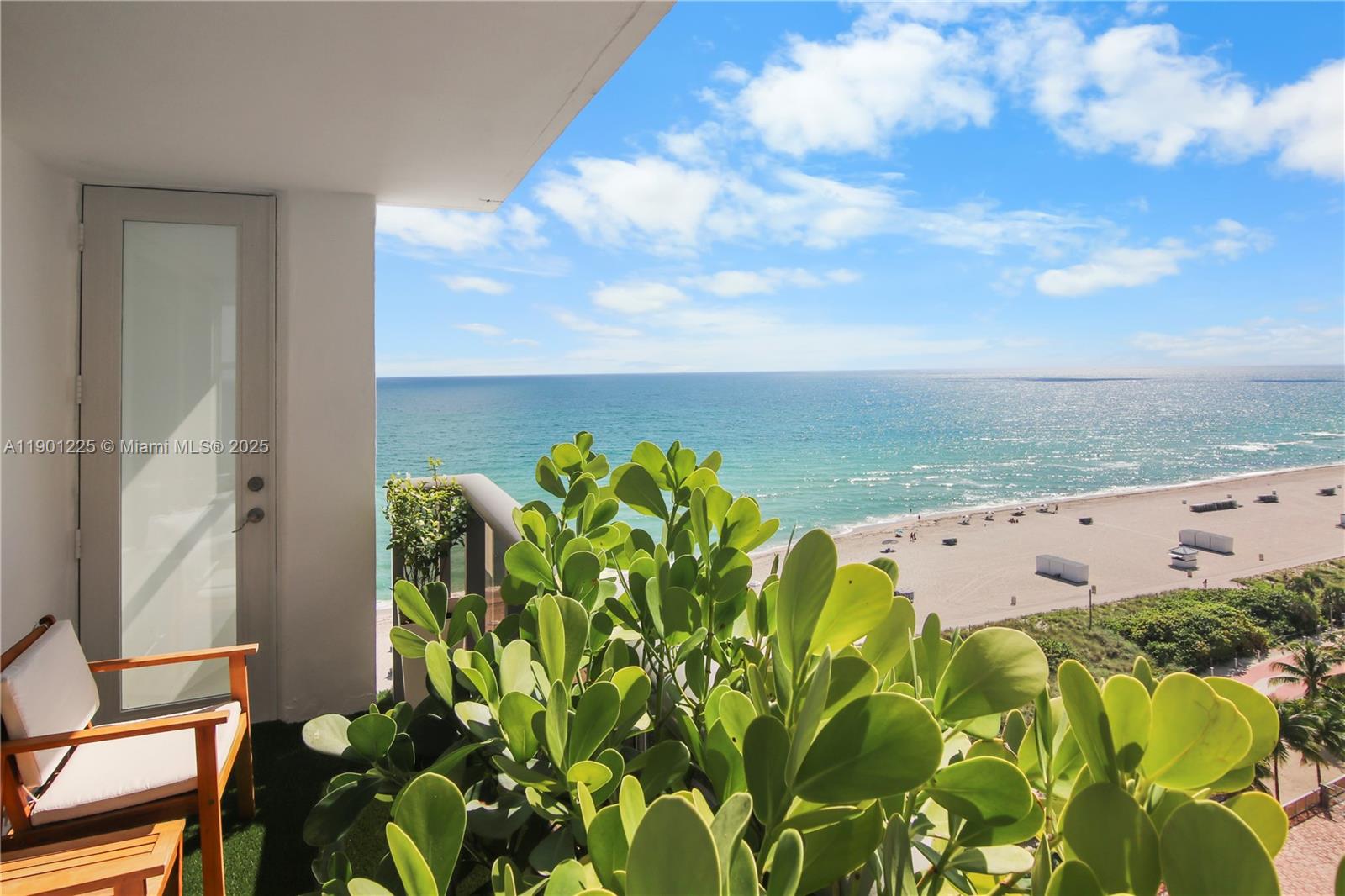6039 Collins Ave # 1402, Miami Beach FL 33140
