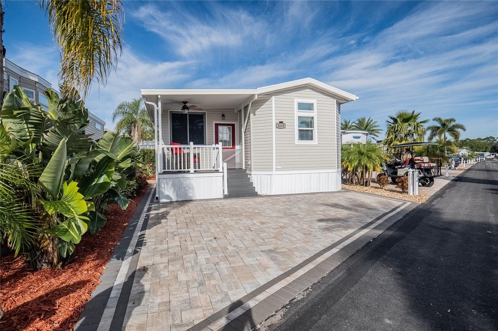 2415 CITRUS TREE ROAD