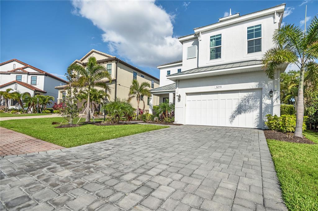 5215 TITLE ROW DRIVE, BRADENTON, FL — photo 4 of 30