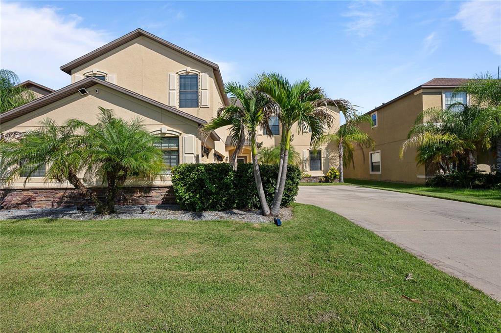 5049 IVORY STONE DRIVE, WIMAUMA, FL — photo 3 of 30