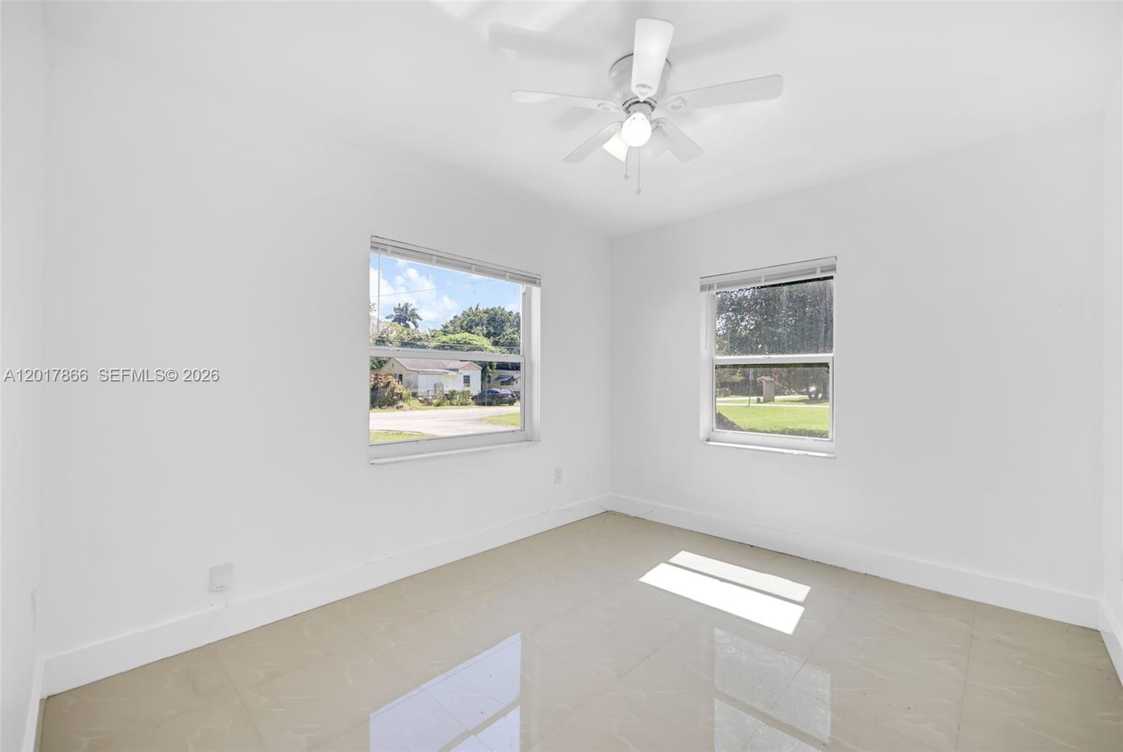 555 NW 90th St, El Portal FL 33150
