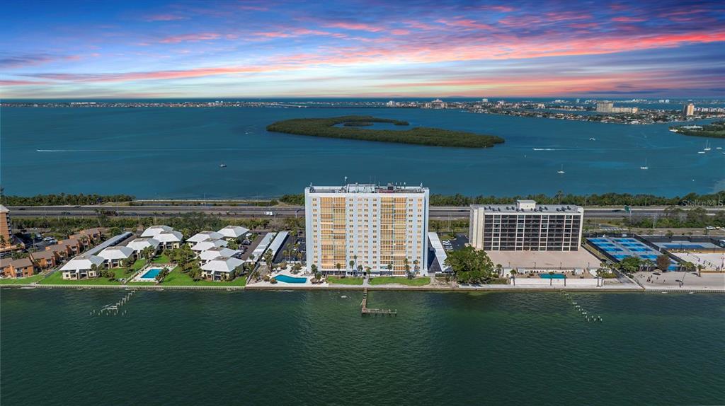 7200 SUNSHINE SKYWAY LANE S UNIT 4B