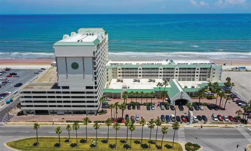 2700 N ATLANTIC AVENUE UNIT 211