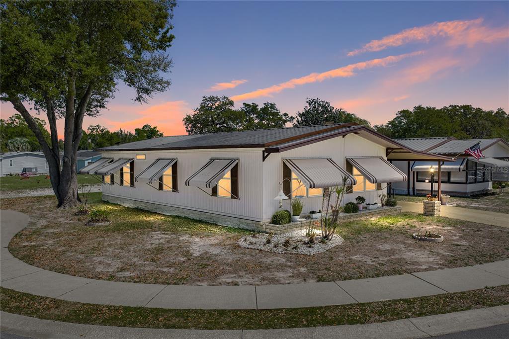 5556 RIVIERA DRIVE