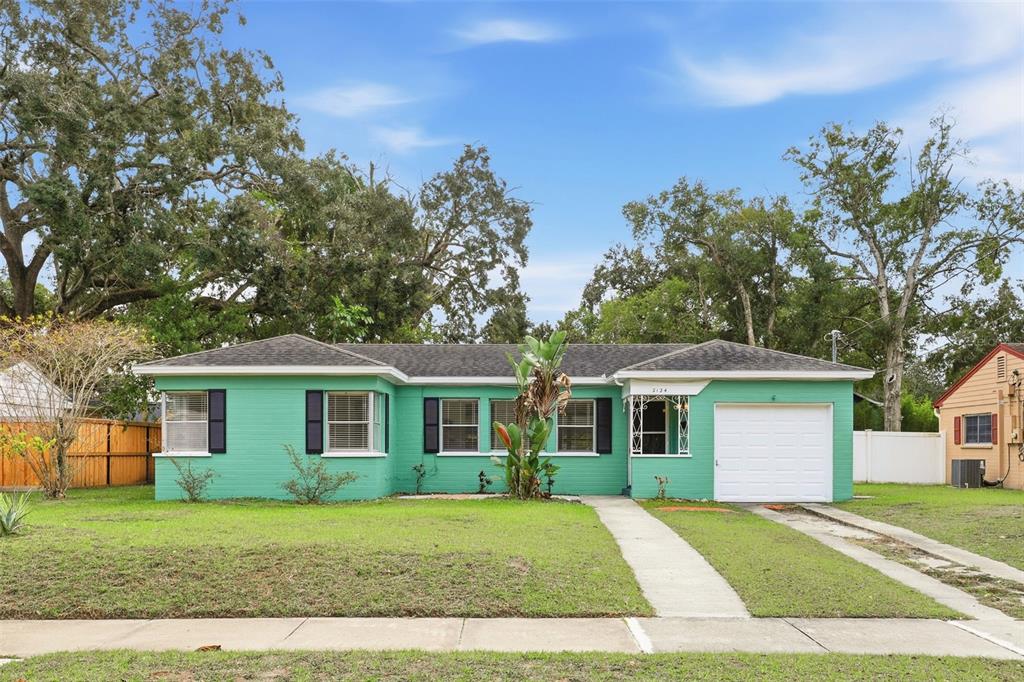 2124 VALENCIA ROAD