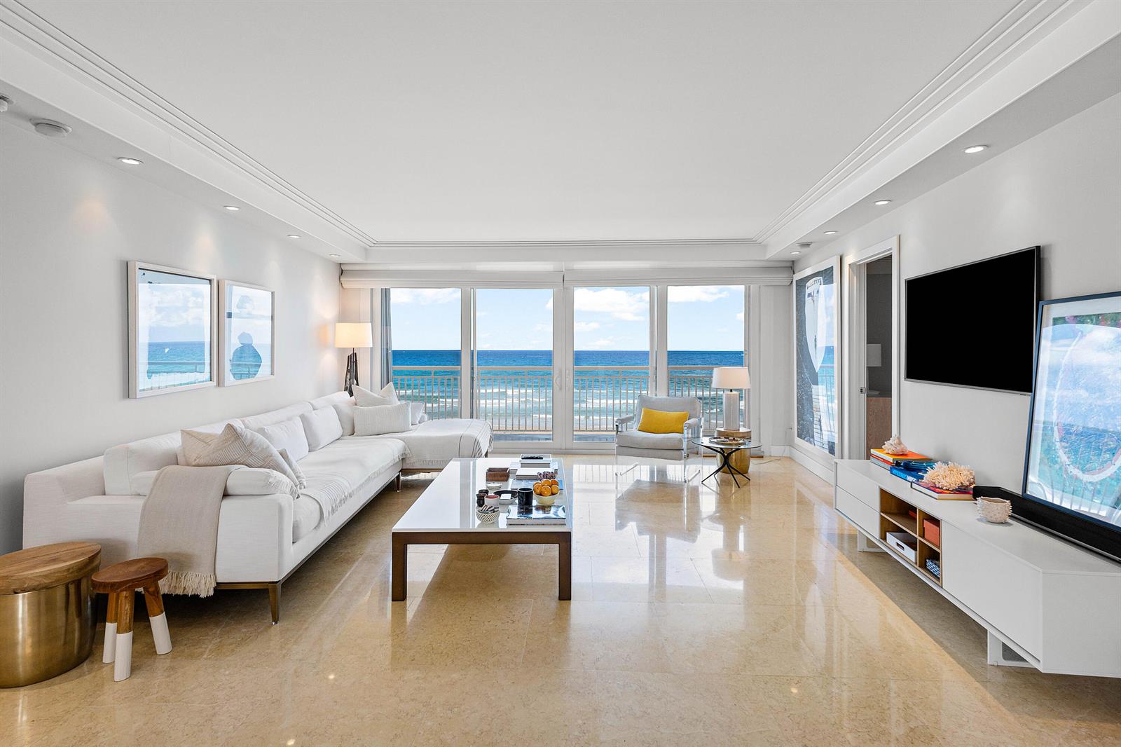 2780 S Ocean Boulevard # 401, Palm Beach FL 33480