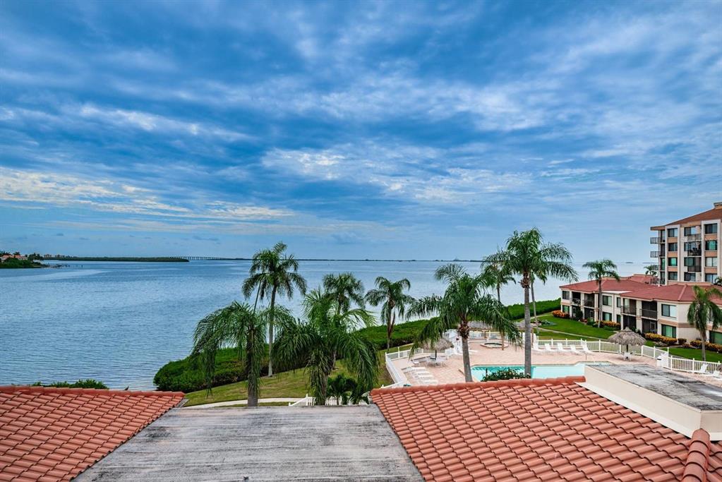 6218 PALMA DEL MAR BOULEVARD S UNIT 401