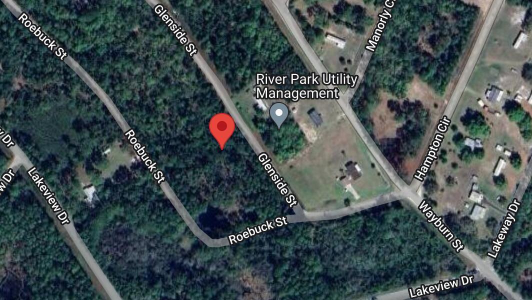This is a satellite map view showing a wooded lot near the intersection of Glenside Street — 107 Glenside Street, FL 32139, FL