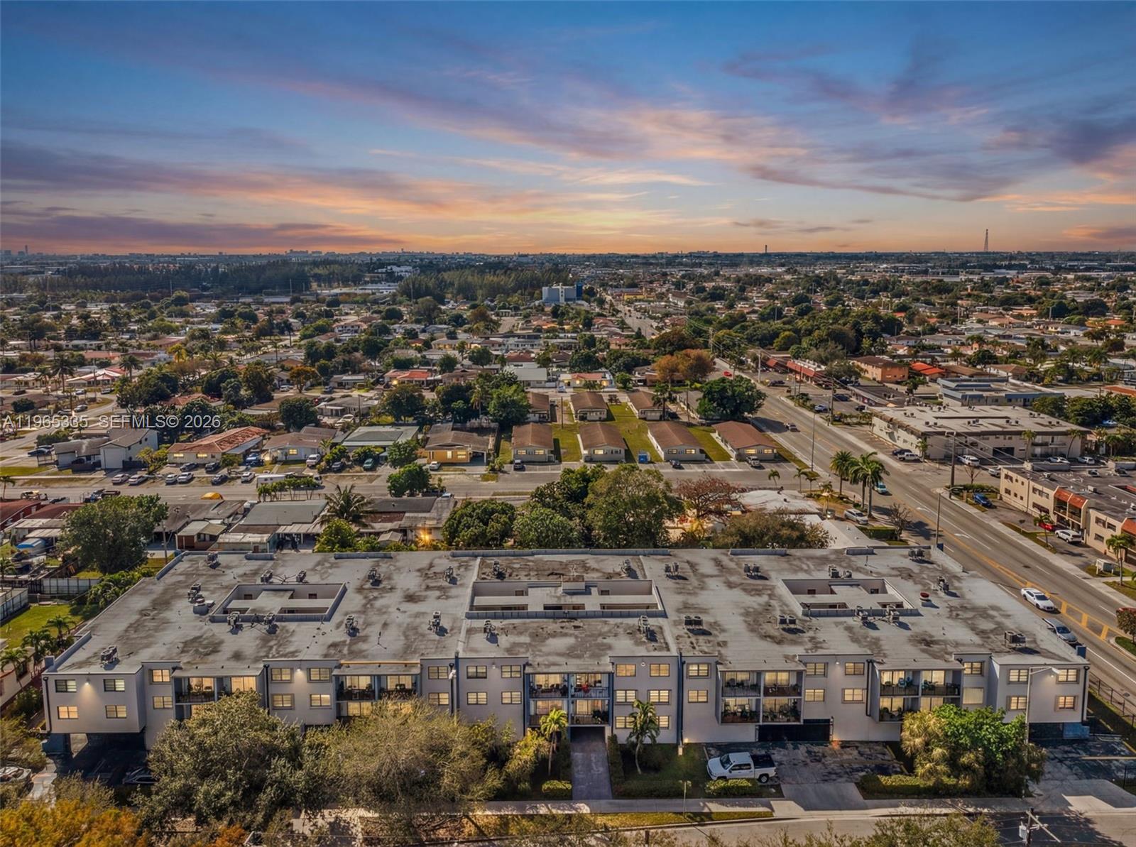 30 E 39th St # 214, Hialeah FL 33013