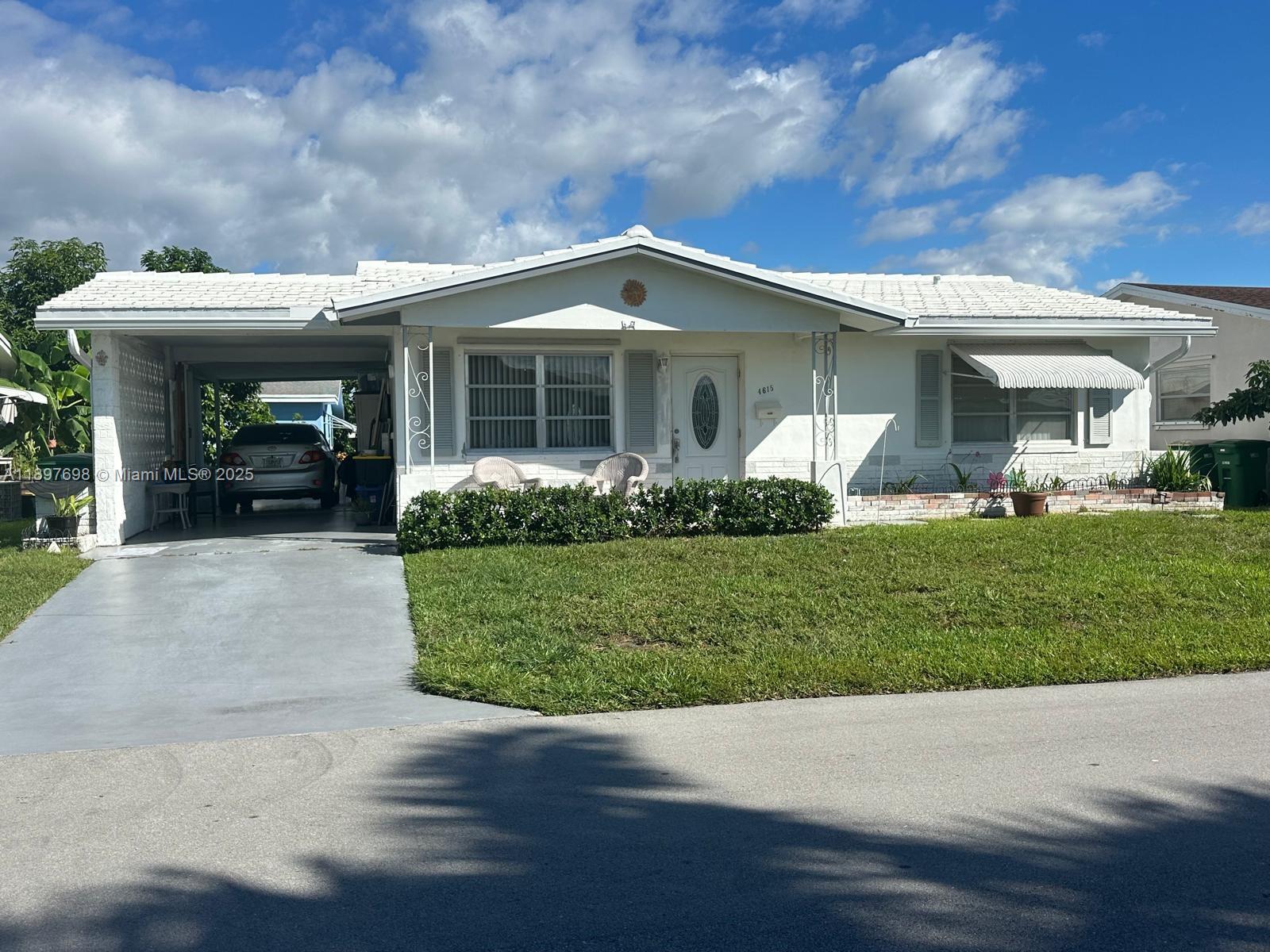 4615 NW 47th St, Tamarac FL 33319