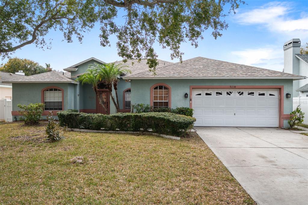 9238 SEA OAKS COURT