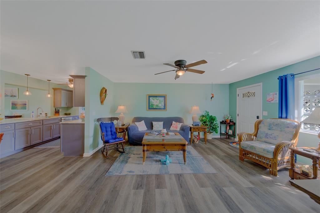 9262 140TH LANE, SEMINOLE, FL — photo 4 of 30