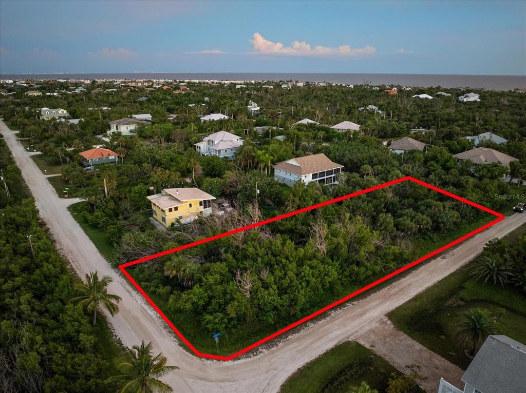 486 PONCE DE LEON ROAD, SANIBEL, FL — photo 2 of 28