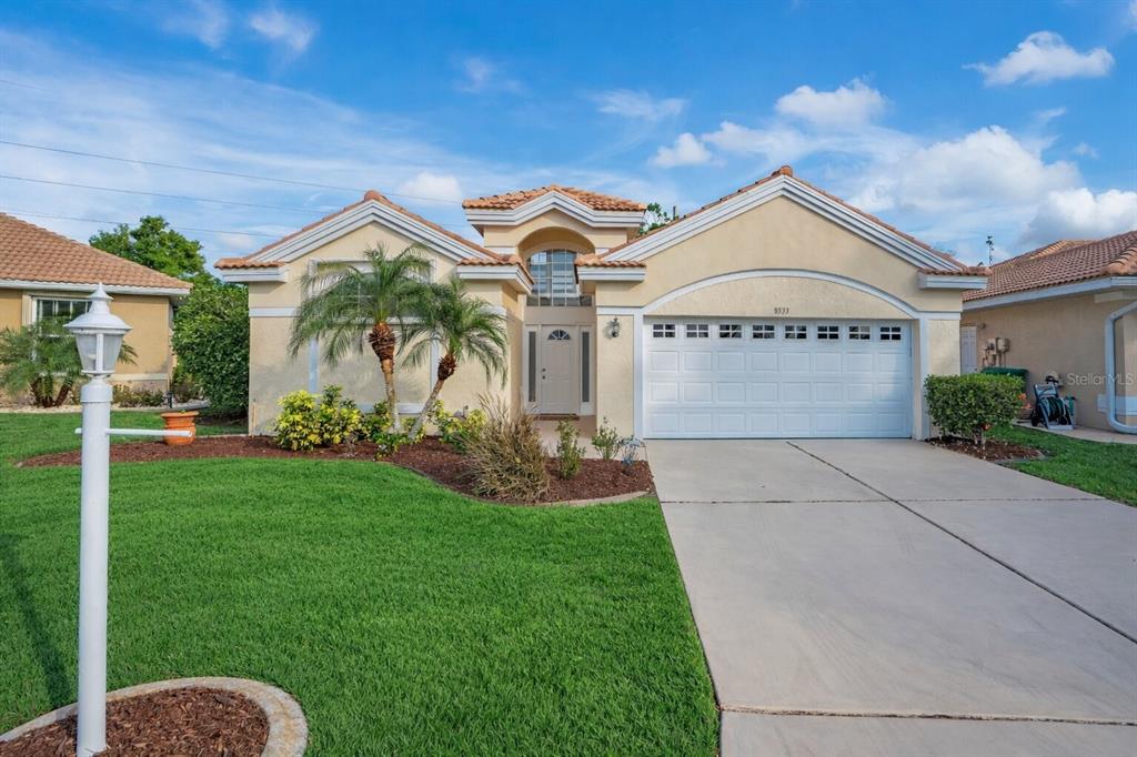 8533 GATEWAY COURT