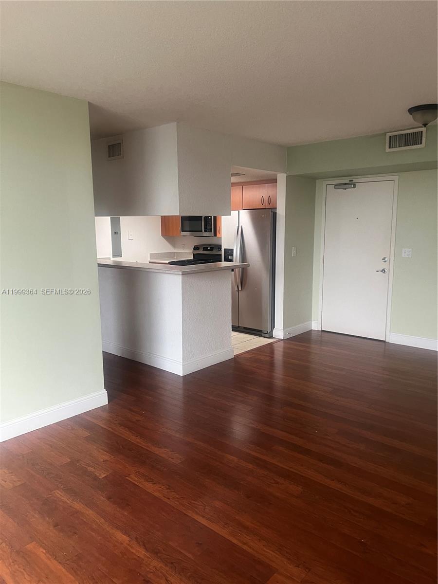 816 NW 11th St # 1002, Miami FL 33136