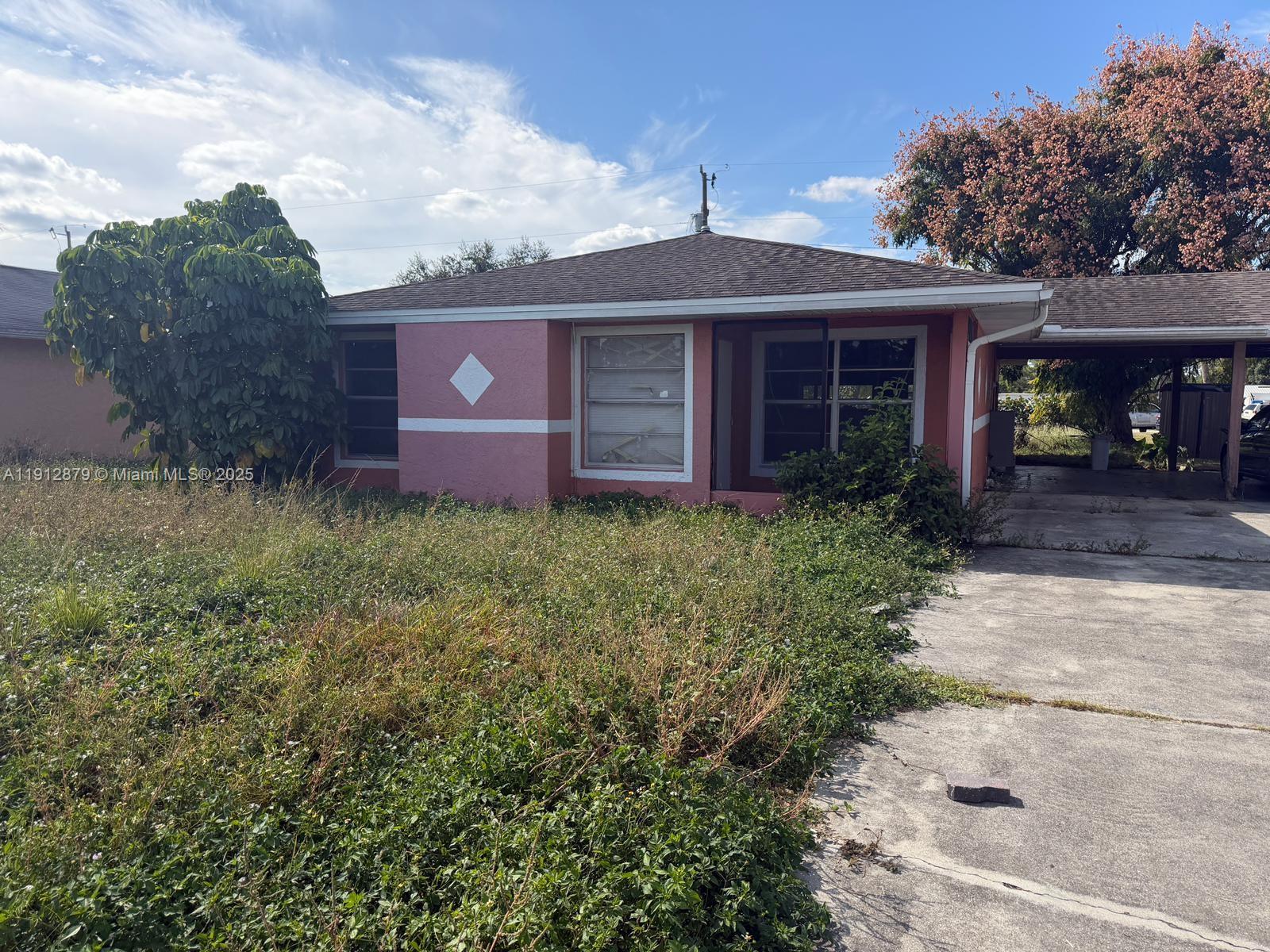 1125 Joel Blvd, Lehigh Acres FL 33936