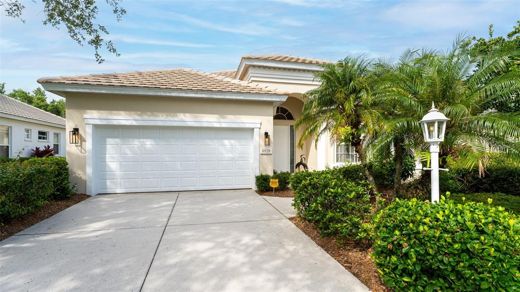 6920 LENNOX PLACE, UNIVERSITY PARK, FL — photo 3 of 30