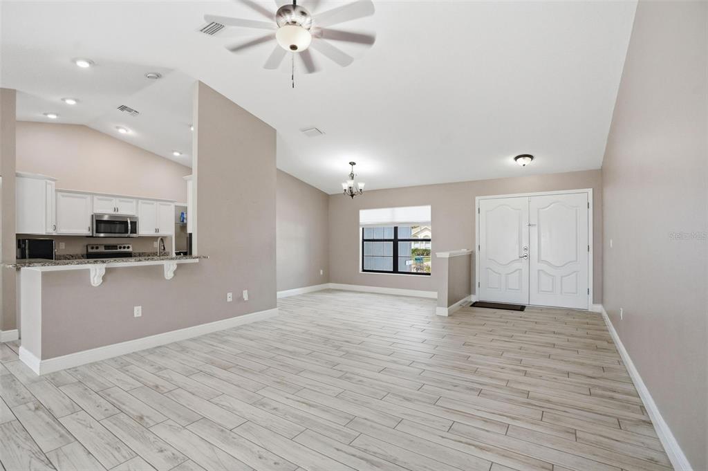 4128 EVERETT AVENUE, SPRING HILL, FL — photo 3 of 30