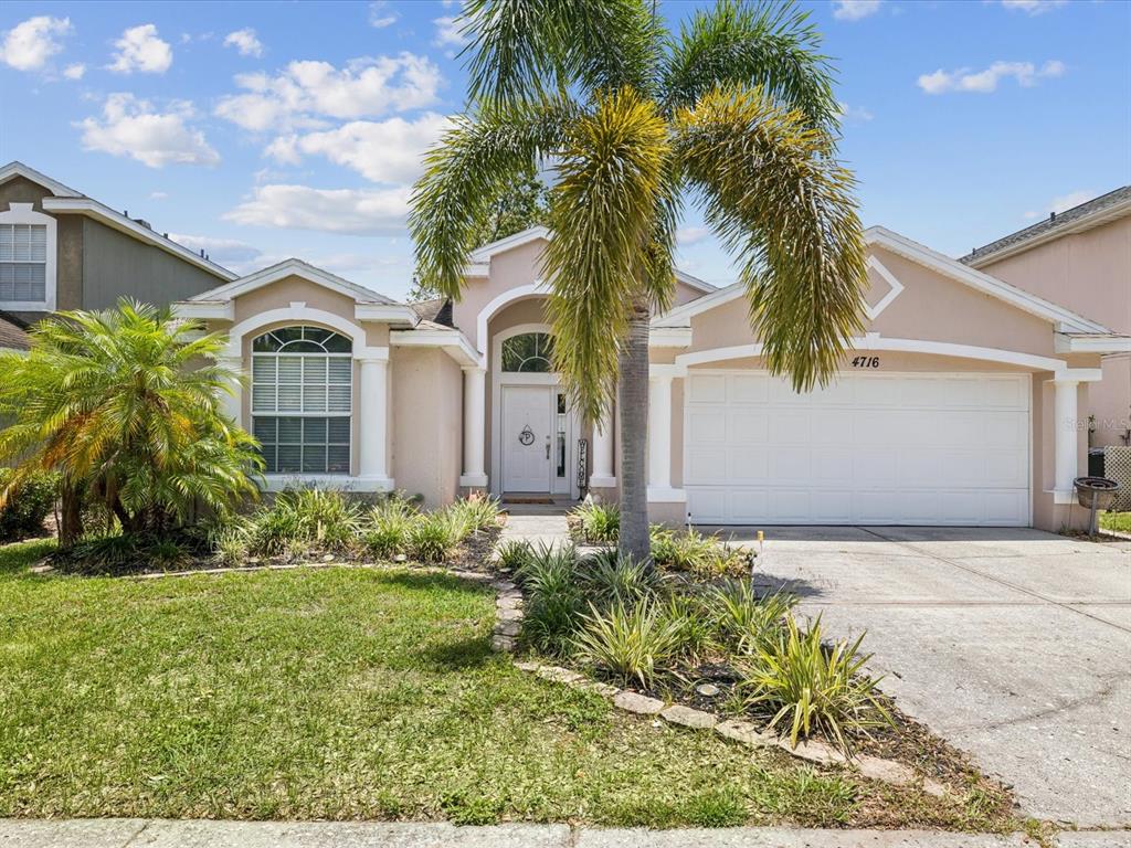4716 WOLFRAM LANE