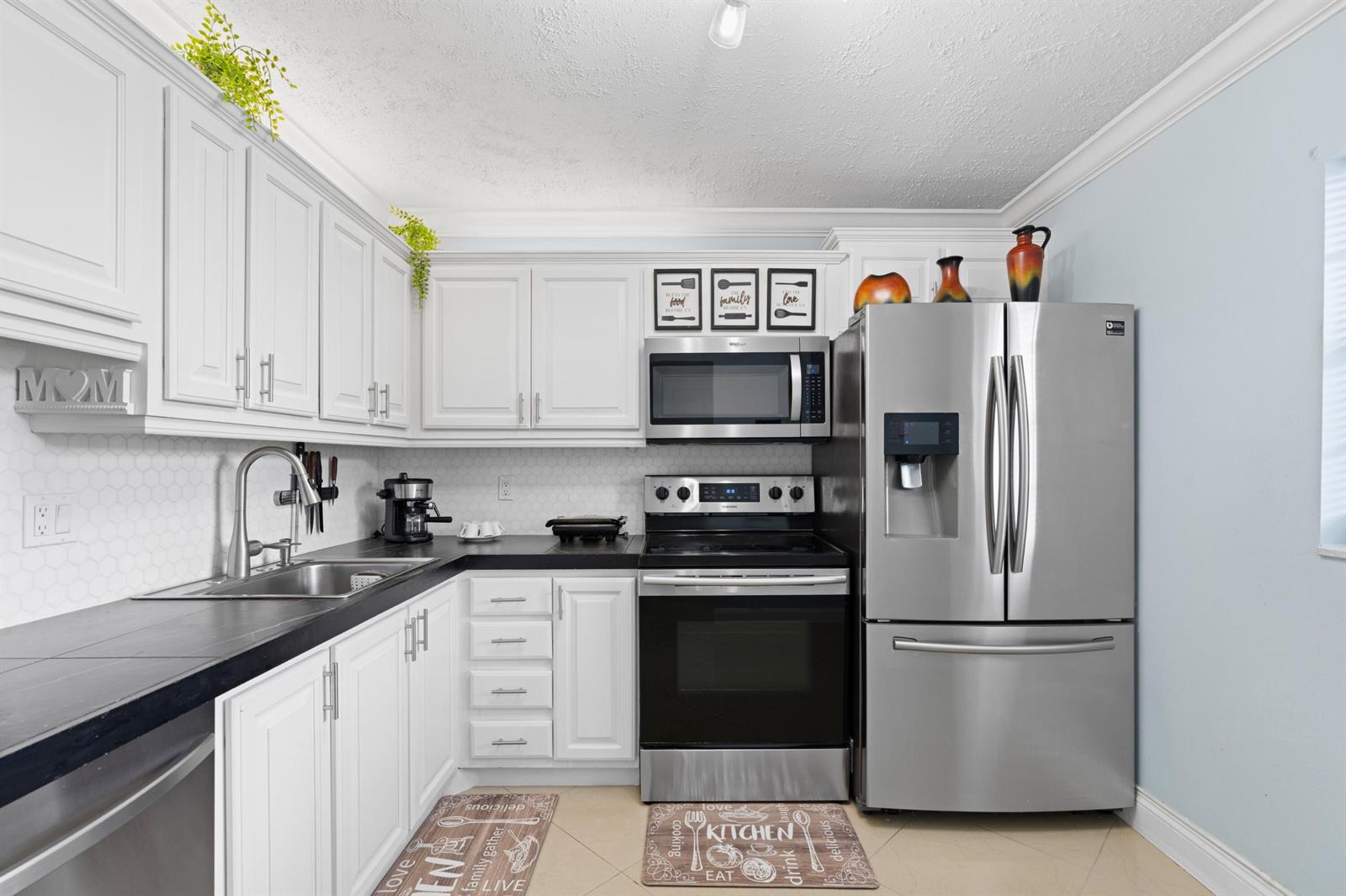 300 NE 26th Avenue # 1030, Boynton Beach FL 33435