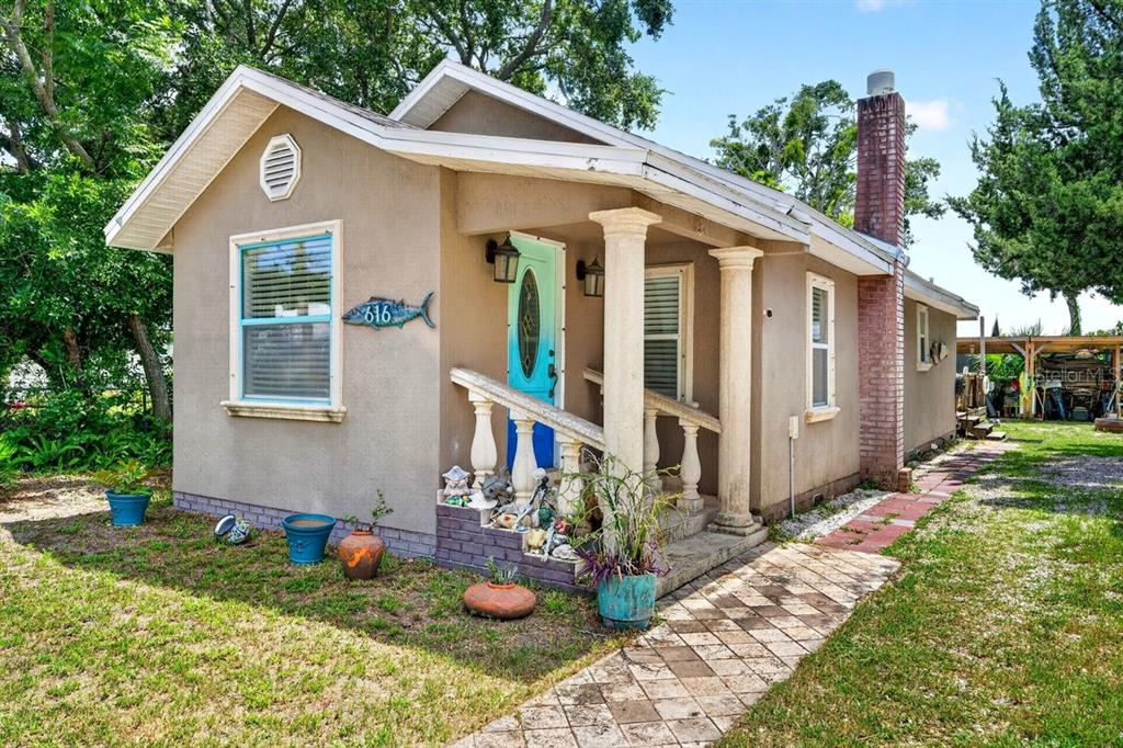 616 DORA STREET
