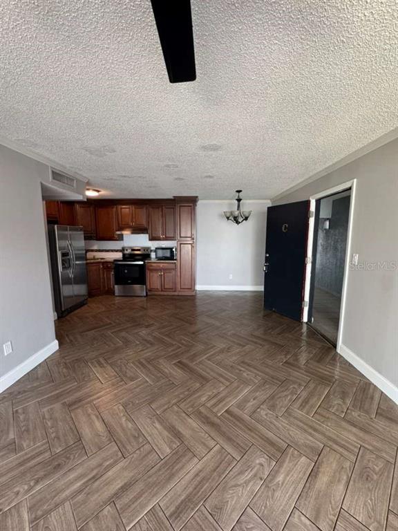 911 OAK RIDGE UNIT C, ORLANDO, FL — photo 3 of 13
