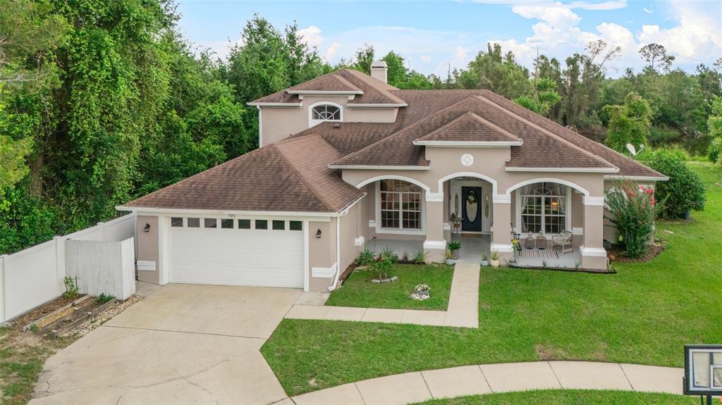 701 LITTLE HAMPTON LANE