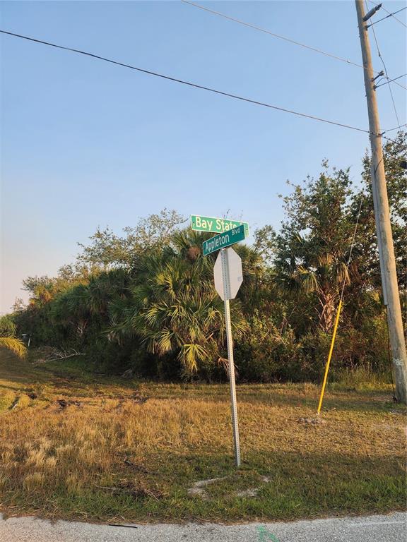 13369 APPLETON BOULEVARD, PORT CHARLOTTE, FL — photo 4 of 6