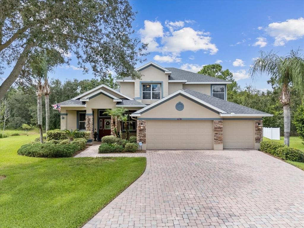 921 CLASSIC VIEW DRIVE