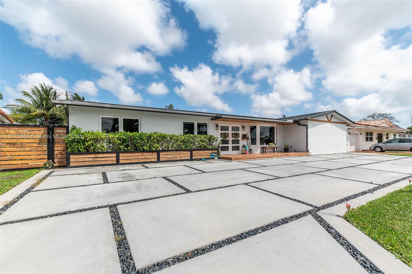 6231 SW 94th, Miami FL 33173