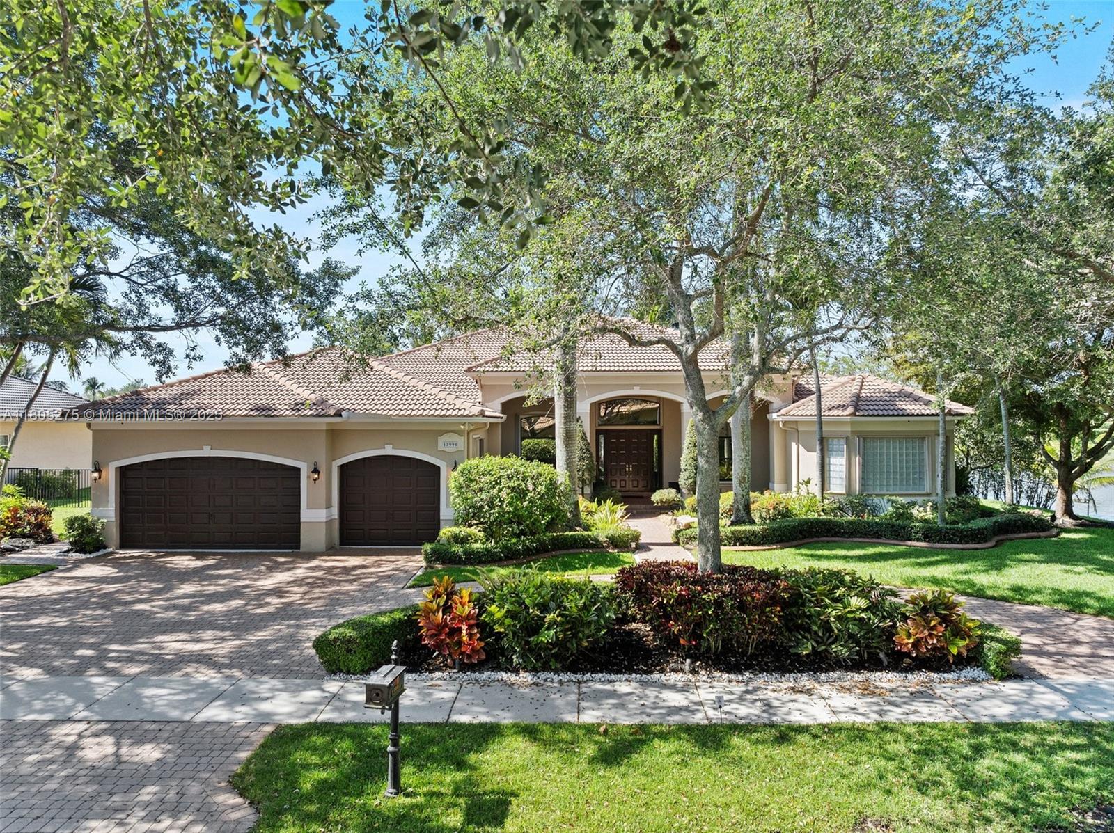 13990 SW 41st St, Davie FL 33330