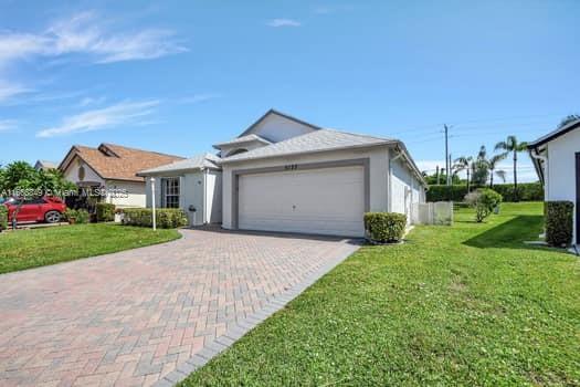 5127 ROBINO CIR, West Palm Beach FL 33417