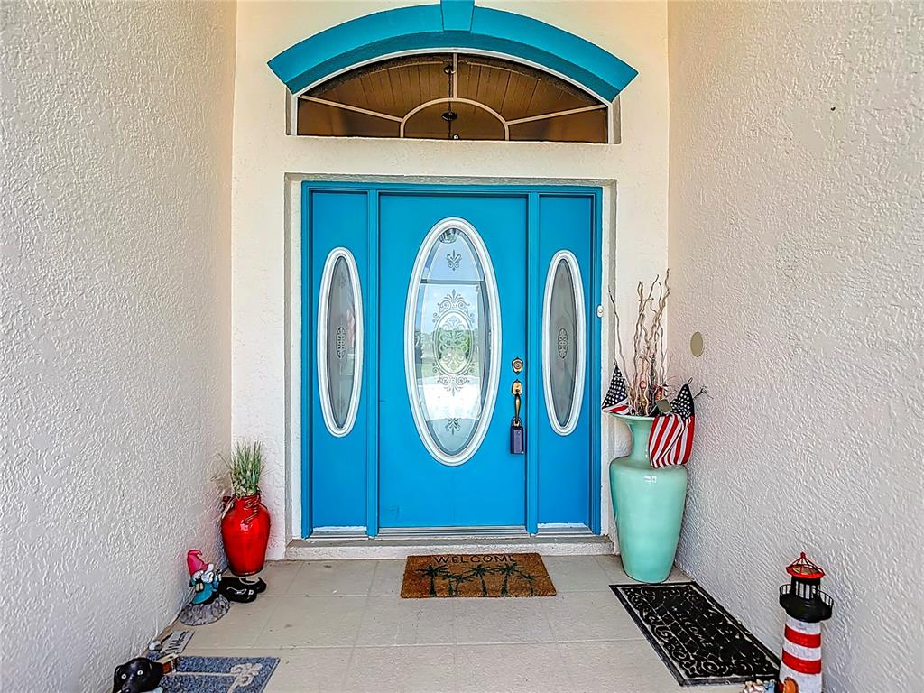 8410 MAYBELLE DRIVE, WEEKI WACHEE, FL — photo 2 of 30