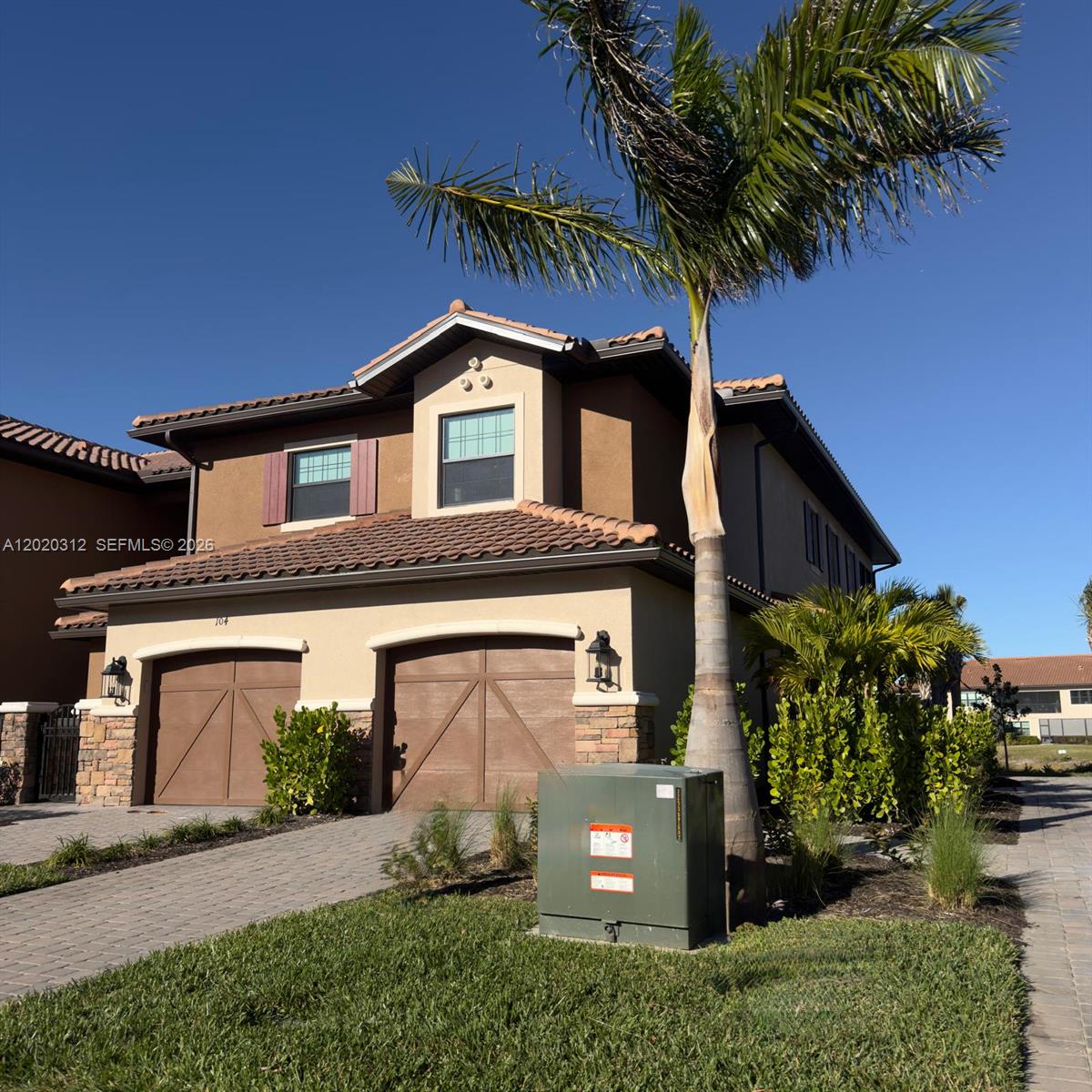 15323 Lucerna # 204, Naples FL 34114