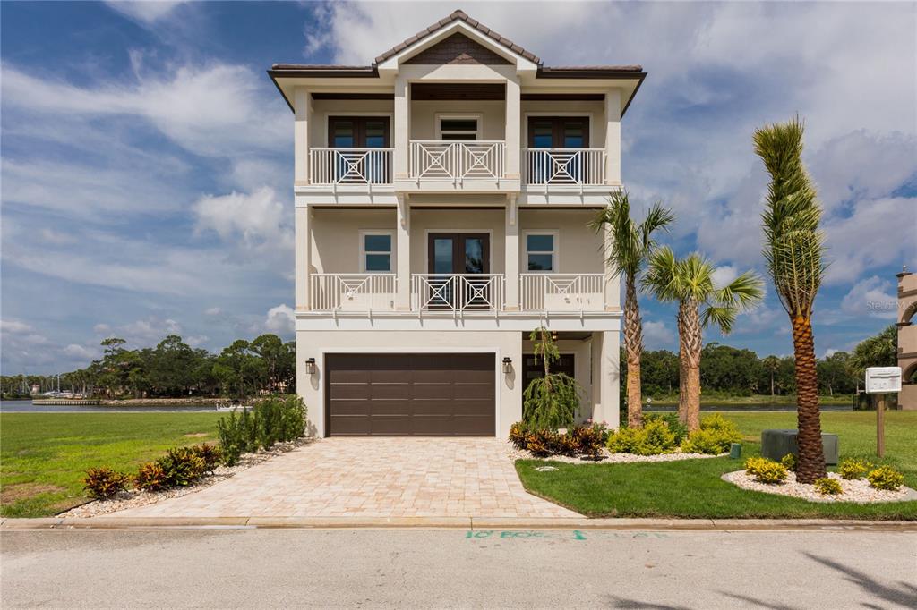 240 YACHT HARBOR DRIVE