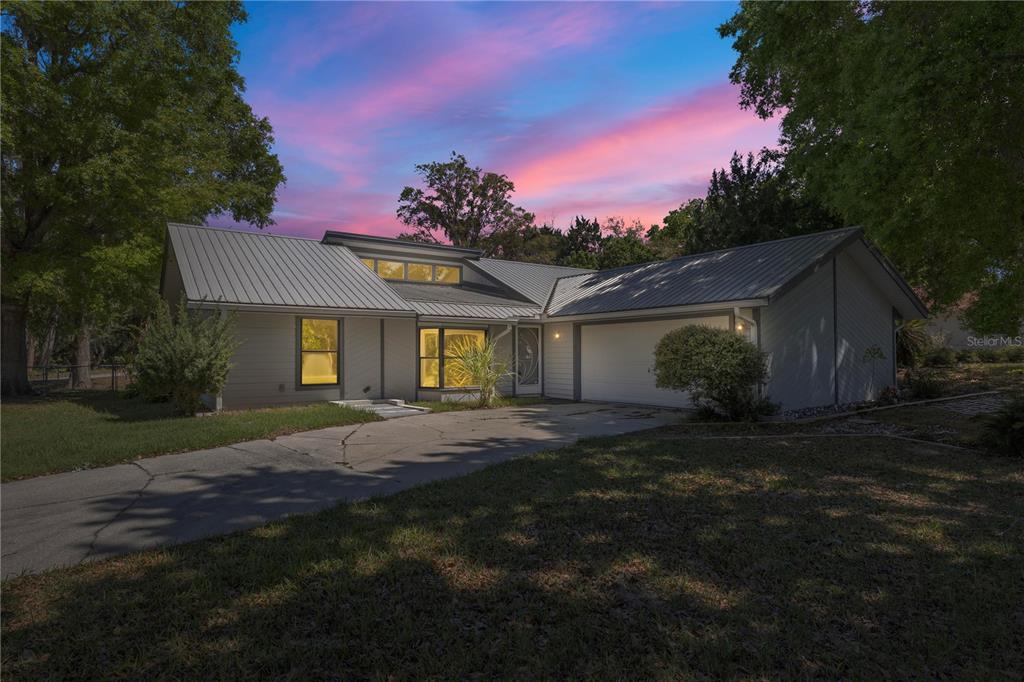 11599 W TIMBERLANE DRIVE