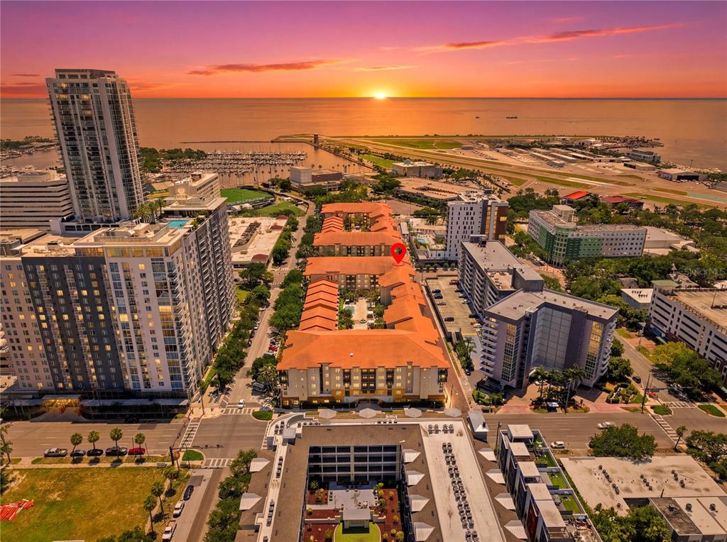 200 4TH AVENUE S UNIT 410